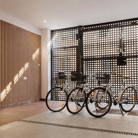 Atico Duplex Playa Area Barcelona Con Spa Exterior مونغات المظهر الخارجي الصورة