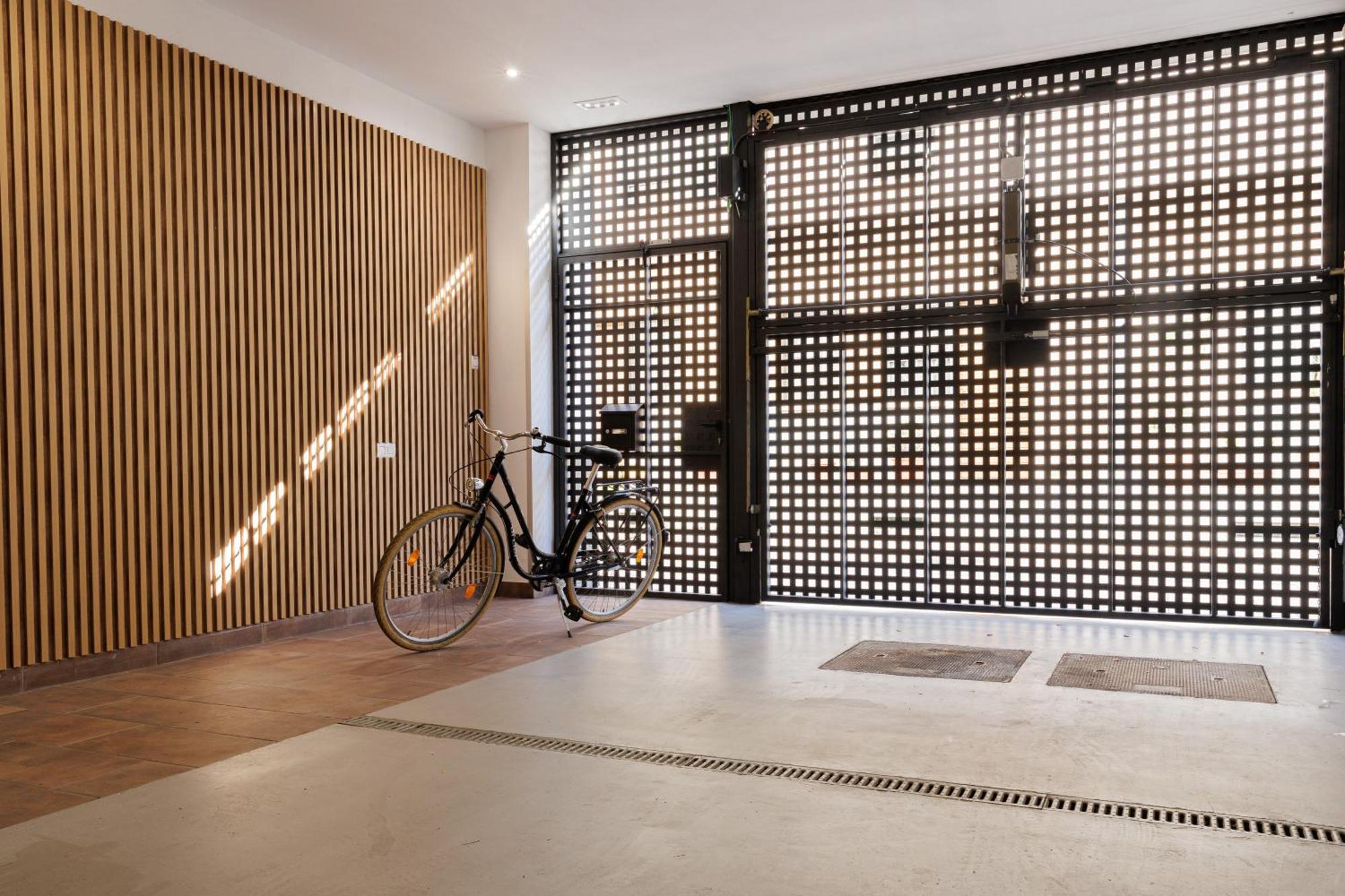 Atico Duplex Playa Area Barcelona Con Spa Exterior مونغات المظهر الخارجي الصورة